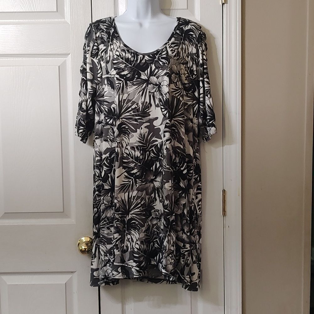 French Laundry super soft black white floral shift dress Sz 1X